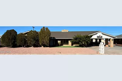 124 Papago Boulevard, Winslow, AZ 86047 - Photo 1