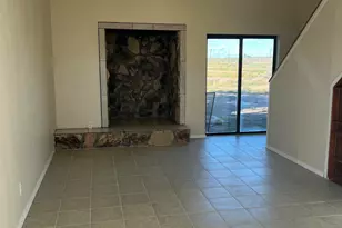 806 W Henderson St, Winslow, AZ 86047 - Photo 5