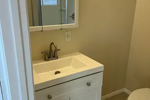 806 W Henderson St, Winslow, AZ 86047 - Photo 9