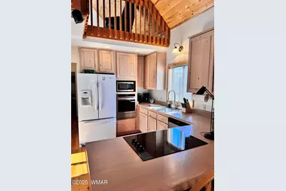 2975 Homestead Drive, Overgaard, AZ 85933 - Photo 11