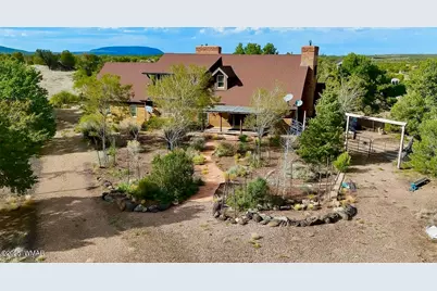 280 Cr N8355 (201-48-137A), Concho, AZ 85924 - Photo 1