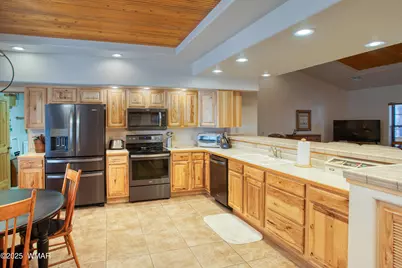2216 Northwind Drive, Unit 26 #26, Pinetop, AZ 85935 - Photo 9