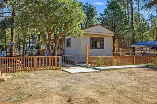 3381 Mogollon Dr, Overgaard, AZ 85933 - Photo 17