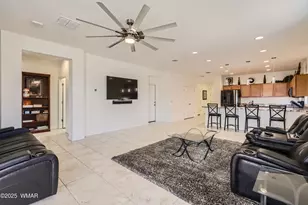 7665 W Fetlock Trail, Peoria, AZ 85383 - Photo 5