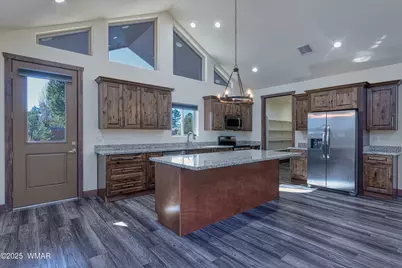140 N Retreat Drive, Show Low, AZ 85901 - Photo 11