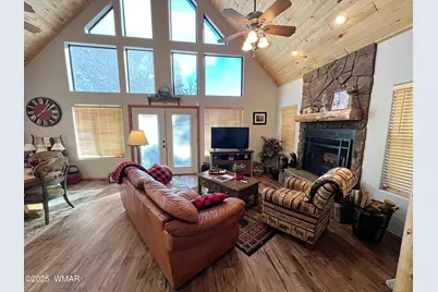 2240 Fairway Drive, Overgaard, AZ 85933 - Photo 1