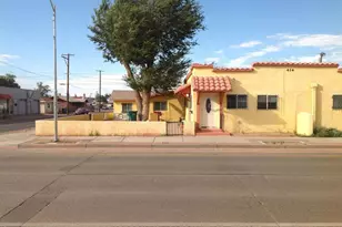 420 W 2nd St, Winslow, AZ 86047 - Photo 11