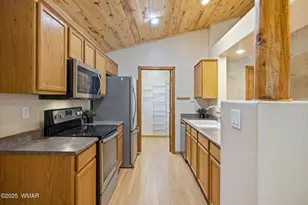 2677 Palomino Trail, Overgaard, AZ 85933 - Photo 3