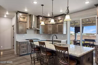 1030 N Medallion Circle, Taylor, AZ 85939 - Photo 11