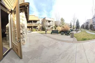 2417 Quarter Horse Trl, Overgaard, AZ 85933 - Photo 23