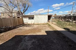 318 W Buffalo St, Holbrook, AZ 86025 - Photo 13