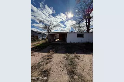 318 W Buffalo Street, Holbrook, AZ 86025 - Photo 17