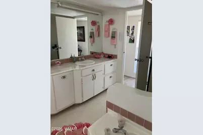 2042 Supancheck Road, Show Low, AZ 85901 - Photo 9