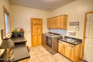 826 Pine Creek Cir, Lakeside, AZ 85929 - Photo 21