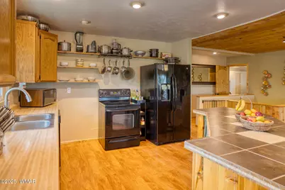 2611 Ellsworth Avenue, Show Low, AZ 85901 - Photo 19