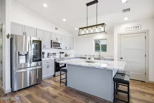 2231 S Sitgreave Dr, Overgaard, AZ 85933 - Photo 5