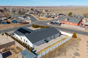 1410 Smithson Dr, Holbrook, AZ 86025 - Photo 3