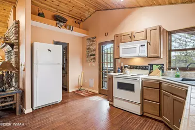 3113 Whitetail Way, Overgaard, AZ 85933 - Photo 11