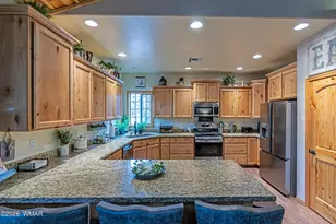 650 S Mountain Pines Ave, Show Low, AZ 85901 - Photo 13