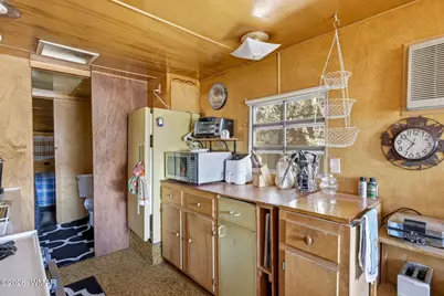 3471 Evergreen Drive, Overgaard, AZ 85933 - Photo 11