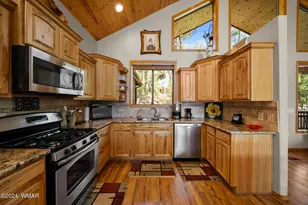 1030 Hillside Dr, Show Low, AZ 85901 - Photo 13