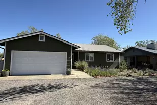 132 W 3rd Ave, Eagar, AZ 85925 - Photo 3