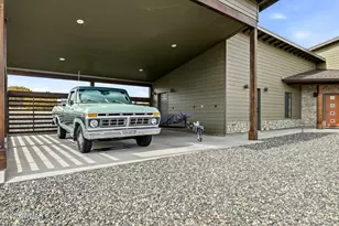 1172 Round Valley Dr, Eagar, AZ 85925 - Photo 5