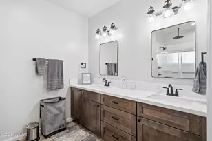 1172 Round Valley Dr, Eagar, AZ 85925 - Photo 17