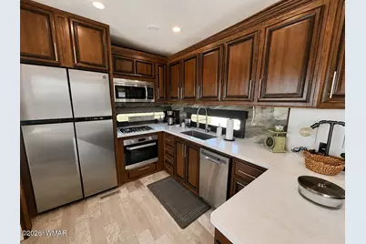 8286 Lake Shore Drive, Unit 297 #297, Show Low, AZ 85901 - Photo 7