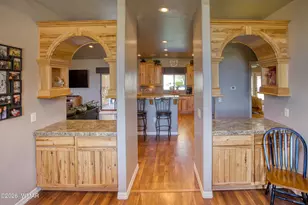 7631 Baldwin Ln, Taylor, AZ 85939 - Photo 11