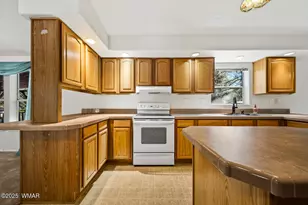 2421 W Thornton Rd, Show Low, AZ 85901 - Photo 13