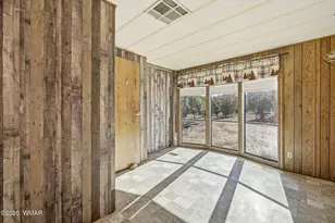 3580 Powerline Dr, Overgaard, AZ 85933 - Photo 15