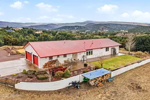 334 W 10th St, Eagar, AZ 85925 - Photo 1