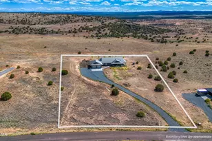 1561 W Harvest Ct, Taylor, AZ 85939 - Photo 7