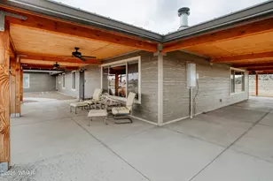 1561 W Harvest Ct, Taylor, AZ 85939 - Photo 5