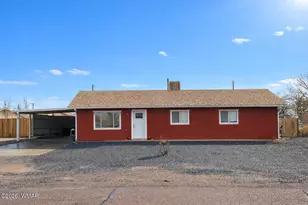 207 W Carlos Ave, Holbrook, AZ 86025 - Photo 1