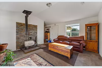 4096 Lonely Pine Lane, Overgaard, AZ 85933 - Photo 5