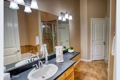 1400 W Navajo Lane, Unit 18 #18, Lakeside, AZ 85929 - Photo 7