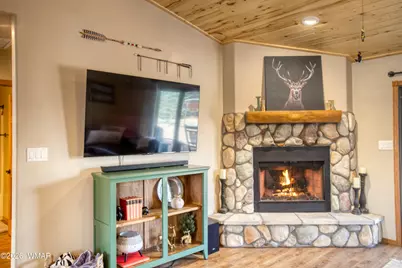 2342 S Buffalo Loop, Overgaard, AZ 85933 - Photo 9