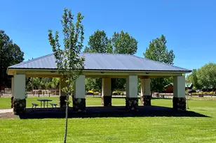 2381 Quarter Horse Trl, Overgaard, AZ 85933 - Photo 33