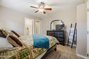 2880 Paint Pony Ln, Overgaard, AZ 85933 - Photo 17