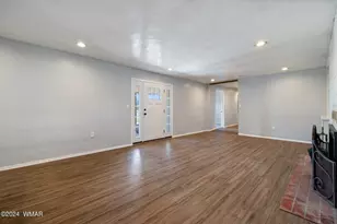 233 S Zuni St, Springerville, AZ 85938 - Photo 5