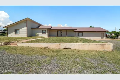 233 S Zuni Street, Springerville, AZ 85938 - Photo 1