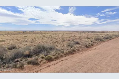 7761 Pinto Street, Unit 115 #115, Sun Valley, AZ 86029 - Photo 5