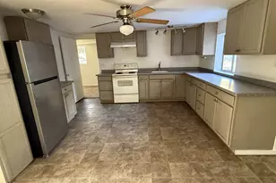 2058 Pinehaven Ln, Overgaard, AZ 85933 - Photo 3