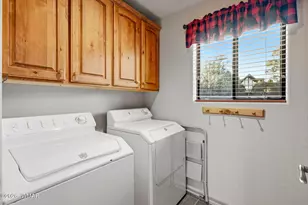 2750 Columbia Ln, Overgaard, AZ 85933 - Photo 31