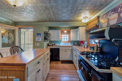 2137 Graphite Road, Clay Springs, AZ 85923 - Photo 11