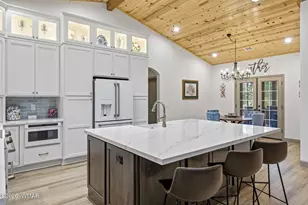 2583 Greens Peak Ln, Pinetop, AZ 85935 - Photo 15