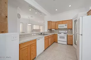 1141 Legends Dr, Bullhead City, AZ 86429 - Photo 17