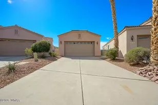 1141 Legends Dr, Bullhead City, AZ 86429 - Photo 9